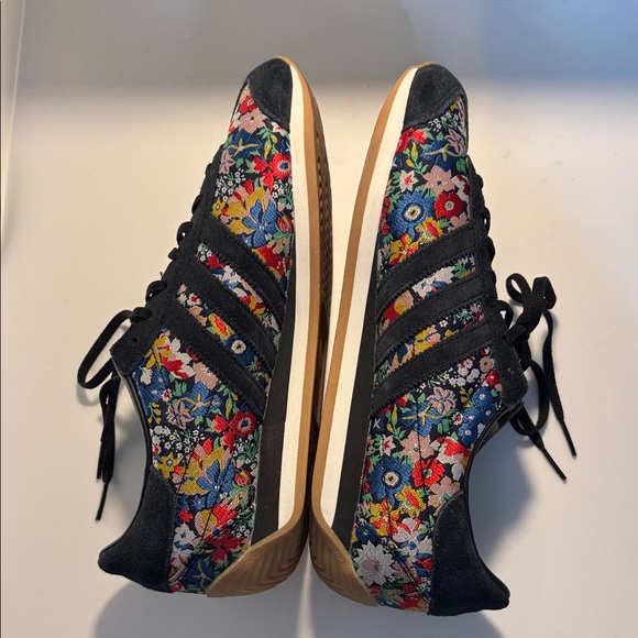 adidas Liberty London Floral Tapestry Suede Stripes Sneakers Size 10 - Picture 5 of 14